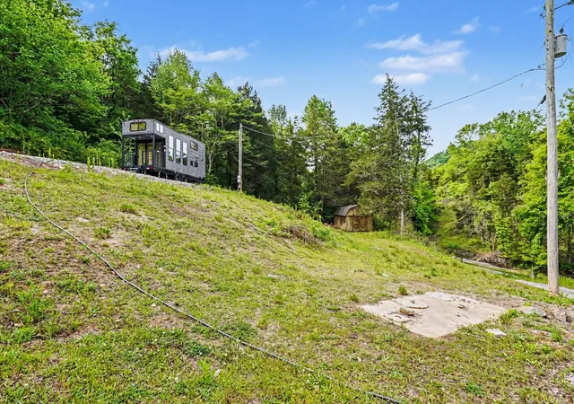 Homes for sale in Buffalo Valley, TN | 19167 Happy Hollow Rd, Buffalo Valley, TN 38548 | MLS# 3190200