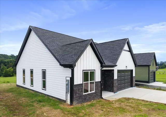 2nd image of 358 Benton Station Road, Benton, TN 37307 | MLS# 3223414
