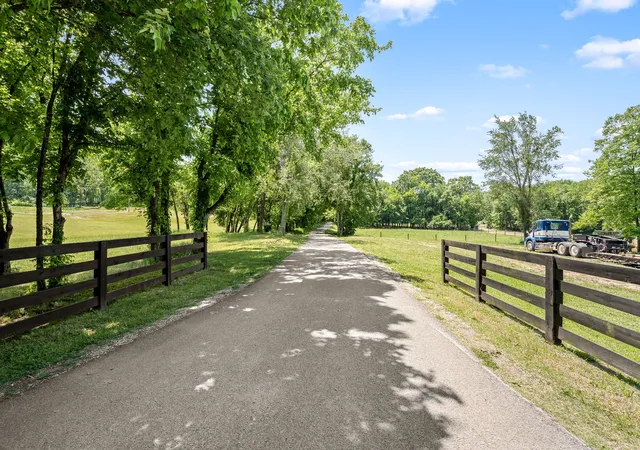 2nd image of 4303 Moore Ln, Culleoka, TN 38451 | MLS# 3190812