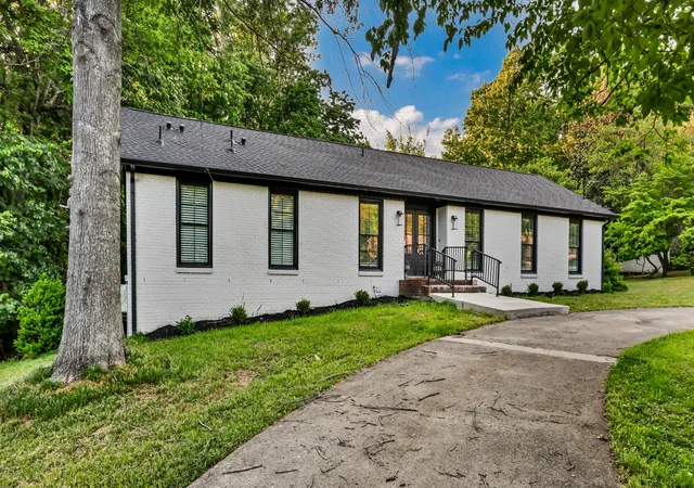49th image of 351 Hampshire Dr, Clarksville, TN 37043 | MLS# 3190390