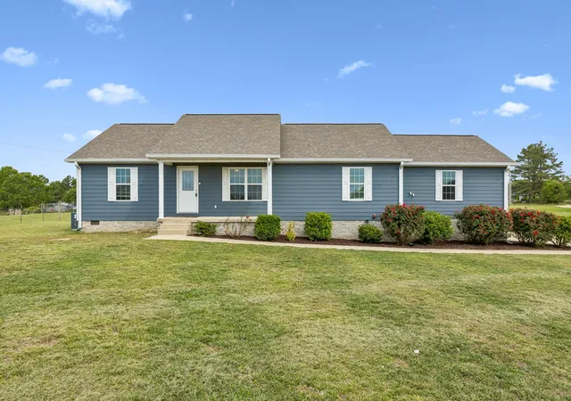 Homes for sale in Summertown, TN | 204 Brace Rd, Summertown, TN 38483 | MLS# 3191571