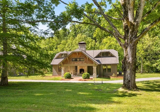 Photo 1 of Single family home for sale at 5401 Old Hwy 96, Franklin, TN 37064 | MLS# 3190404 | Listing updated on 2026-07-31