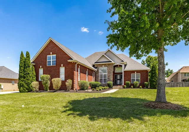 Homes for sale in Greenbrier, TN | 4037 Brimestone Way, Greenbrier, TN 37073 | MLS# 3197799