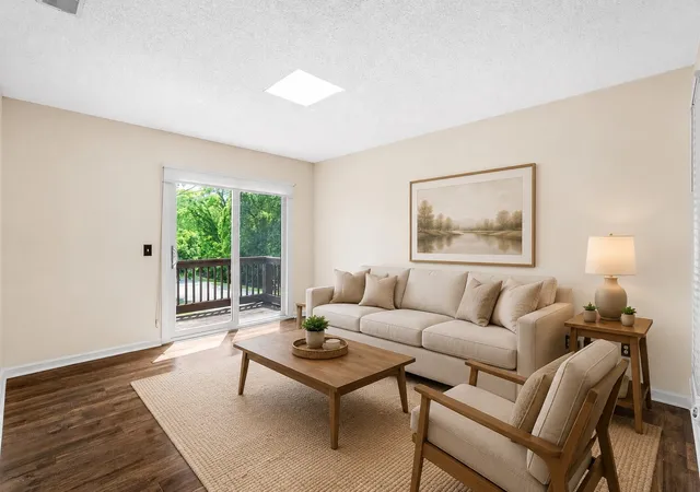 Photo 2 of Condo for sale at 172 Brooke Castle Dr, Hermitage, TN 37076 | MLS# 3211371 | Listing updated on 2026-10-07