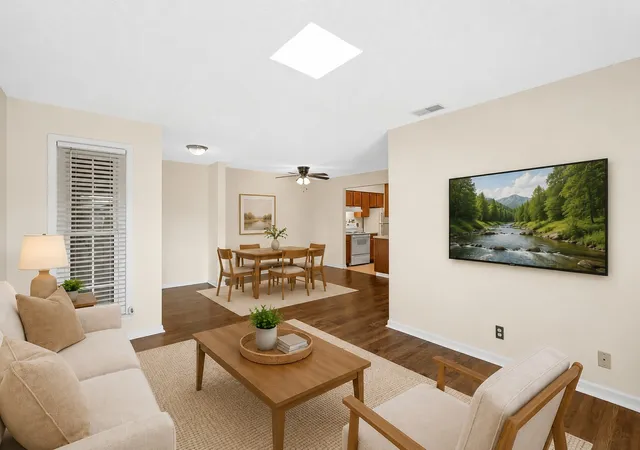 Photo 3 of Condo for sale at 172 Brooke Castle Dr, Hermitage, TN 37076 | MLS# 3211371 | Listing updated on 2026-10-07