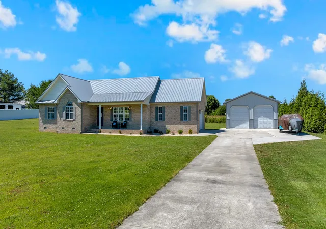 3rd image of 3896 Lynchburg Rd, Winchester, TN 37398 | MLS# 3220839