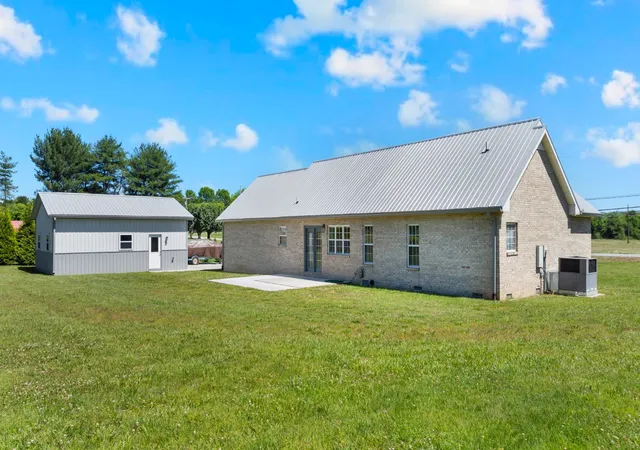 5th image of 3896 Lynchburg Rd, Winchester, TN 37398 | MLS# 3220839