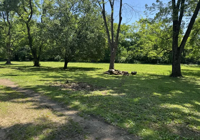 1st image of 544 Upper Station Camp Crk Rd, Gallatin, TN 37066 | MLS# 3220054