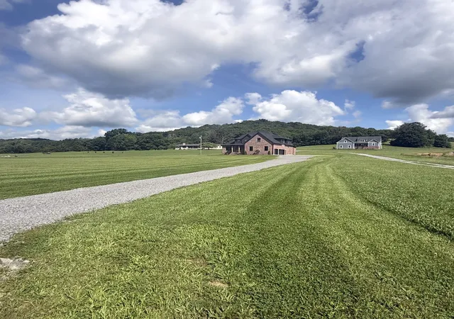 Homes for sale in Watertown, TN | 6595 Greenvale Rd, Watertown, TN 37184 | MLS# 3213518