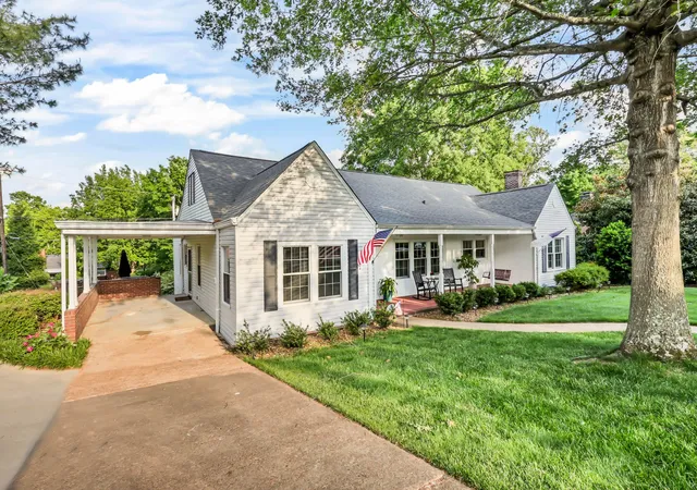 5th image of 140 E Glenwood Dr, Clarksville, TN 37040 | MLS# 3190984