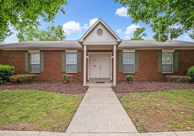 Homes for sale in Hendersonville, TN | 430 Walton Ferry Rd #1607, Hendersonville, TN 37075 | MLS# 3205393