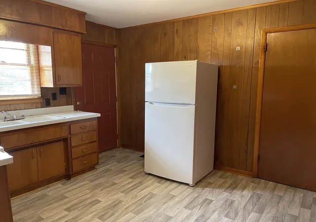 Listing Photo 5 - Condo for sale in building located at 110 Allen Dr, Winchester, TN 37398
