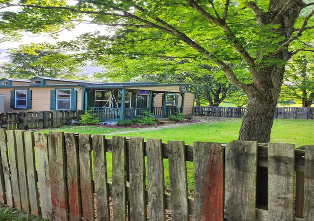 4th image of 2416 Lee Dr, Pleasant View, TN 37146 | MLS# 3190529