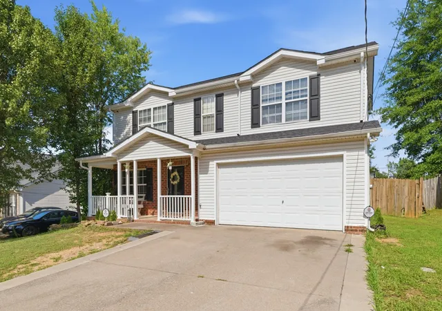 Photo 3 of Single family home for sale at 340 Sarna Dr, La Vergne, TN 37086 | MLS# 3244114 | Listing updated on 2026-09-27
