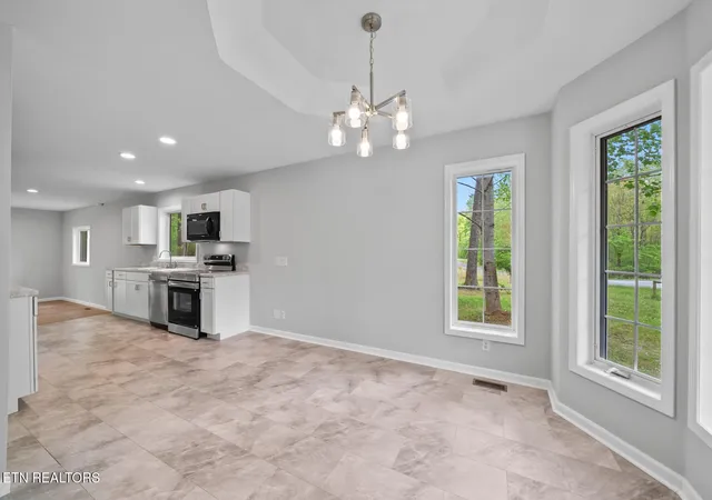 5th image of 9301 Hondo Dr, Crossville, TN 38572 | MLS# 3190554