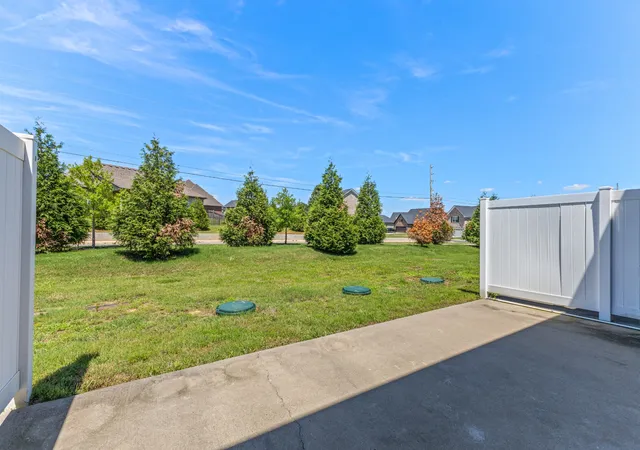 Homes for sale in Ashland City, TN | 2067 Downstream Dr, Ashland City, TN 37015 | MLS# 3191193