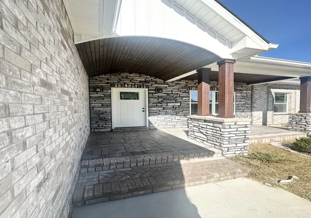 Photo 3 of Single family home for sale at 2220 Highway 141 N, Hartsville, TN 37074 | MLS# 3193023 | Listing updated on 2026-09-23
