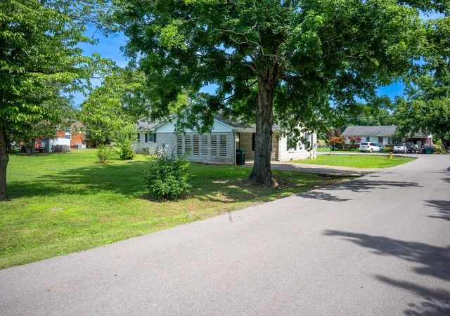 5th image of 803 Nichols St, Pulaski, TN 38478 | MLS# 3190699