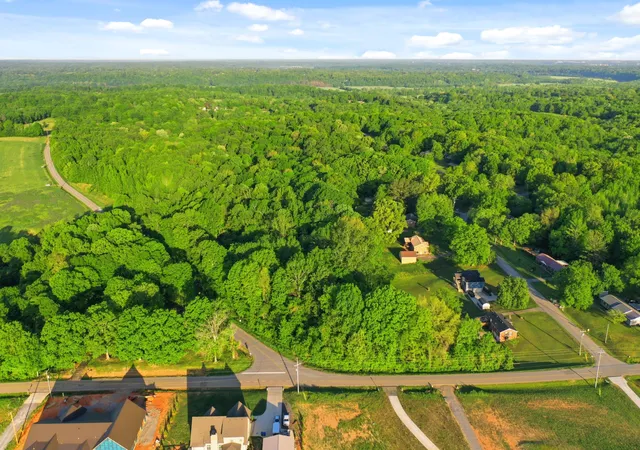 Photo 3 of Land for sale at 2 Gratton Rd, Clarksville, TN 37043 | MLS# 3191807 | Listing updated on 2026-08-19