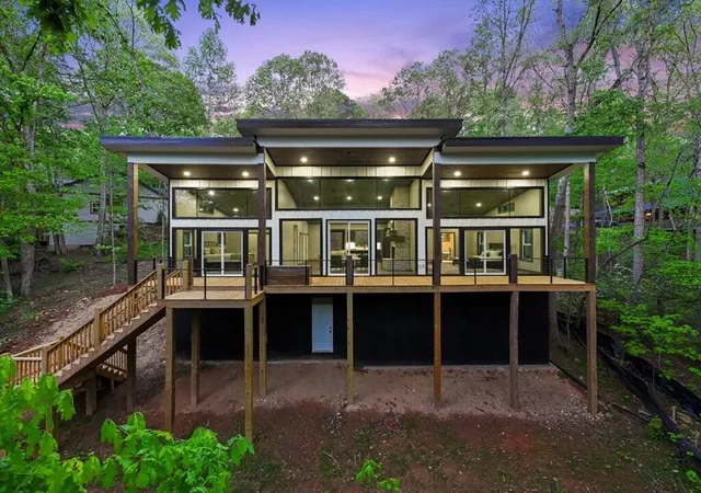 Photo 3 of Single family home for sale at 148 Brookwood Dr, Blue Ridge, GA 30513 | MLS# 3336200 | Listing updated on 2026-10-07