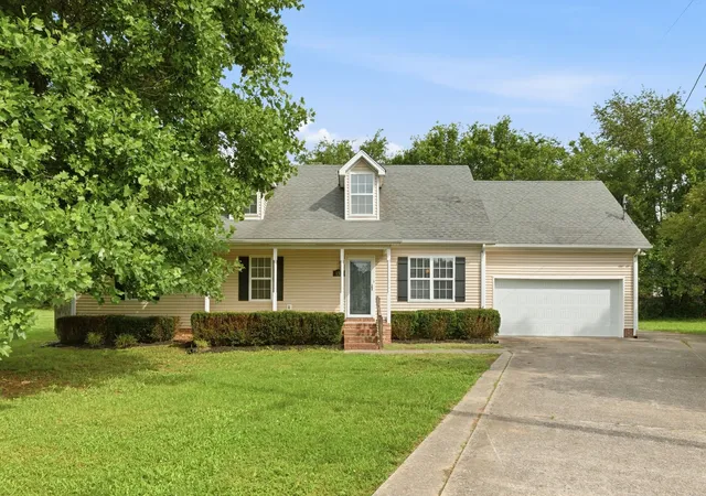 Photo 2 of Single family home for sale at 157 Millwood Dr, Murfreesboro, TN 37127 | MLS# 3230368 | Listing updated on 2026-09-23