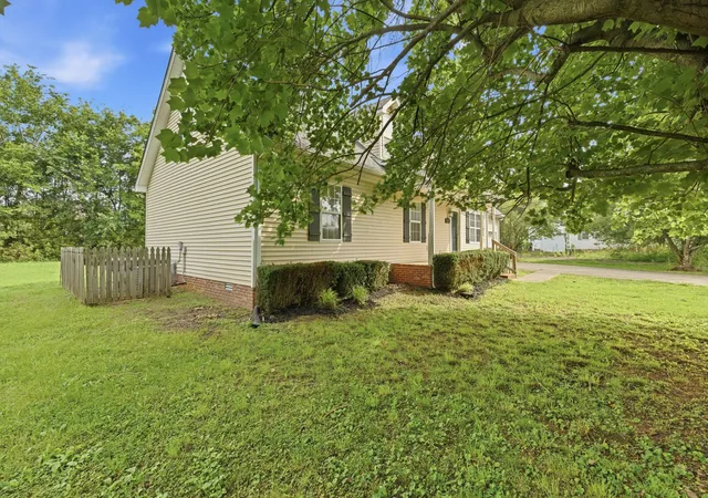 Photo 3 of Single family home for sale at 157 Millwood Dr, Murfreesboro, TN 37127 | MLS# 3230368 | Listing updated on 2026-09-23