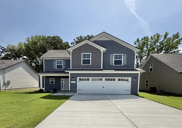 Photo 1 of Single family home for sale at 116 Stonehenge Cir, Manchester, TN 37355 | MLS# 3190820 | Listing updated on 2026-09-23