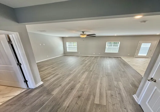 Photo 2 of Single family home for sale at 116 Stonehenge Cir, Manchester, TN 37355 | MLS# 3190820 | Listing updated on 2026-09-23