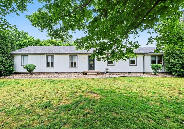 Photo 2 of Single family home for sale at 9610 S Harpeth Rd, Nashville, TN 37221 | MLS# 3193919 | Listing updated on 2026-09-04