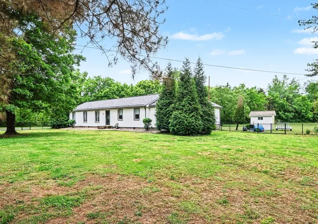 Photo 3 of Single family home for sale at 9610 S Harpeth Rd, Nashville, TN 37221 | MLS# 3193919 | Listing updated on 2026-09-04