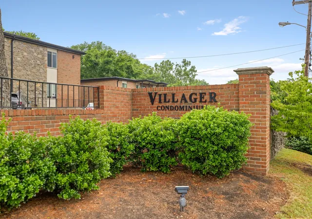 Homes for sale in Nashville, TN | 2601 Hillsboro Pike #K6, Nashville, TN 37212 | MLS# 3216589
