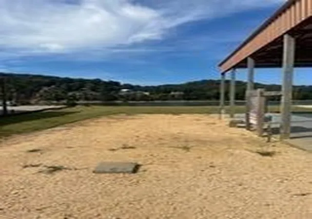 Photo 4 of Land for sale at 510 Riverfront Dr, Clifton, TN 38425 | MLS# 3205452 | Listing updated on 2026-08-18