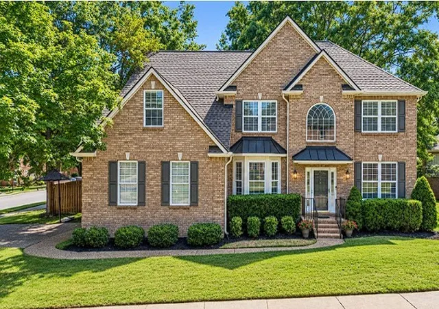 Single family home for sale at 283 Stonehaven Cir, Franklin, TN 37064 | MLS# 3191442
