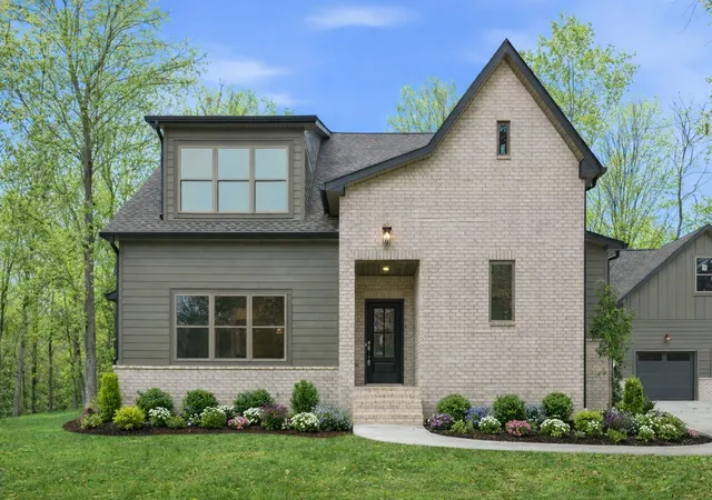2nd image of 2957 Pace Rd, Clarksville, TN 37043 | MLS# 3207862