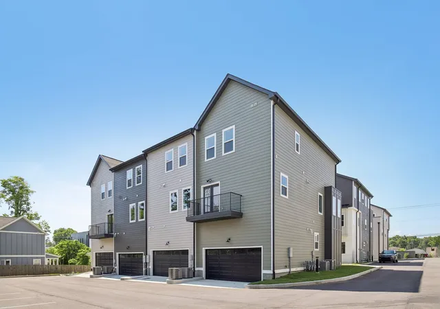 2nd image of 6124 Robertson Ave #12, Nashville, TN 37209 | MLS# 3190950
