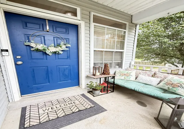 Photo 3 of Single family home for sale at 4040 Farmingham Woods Dr, Hermitage, TN 37076 | MLS# 3191271 | Listing updated on 2026-08-18
