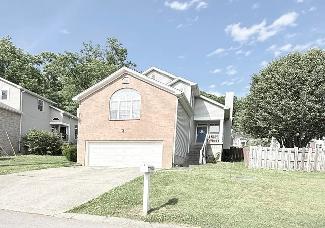 1st image of 4040 Farmingham Woods Dr, Hermitage, TN 37076 | MLS# 3191271