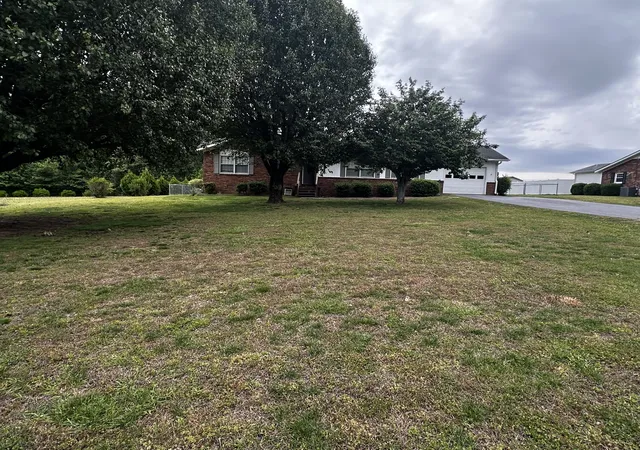 Photo 4 of Single family home for sale at 1580 Branch Dr, Lawrenceburg, TN 38464 | MLS# 3191056 | Listing updated on 2026-07-19