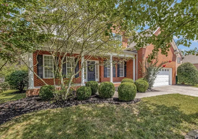 Photo 3 of Single family home for sale at 1019 Brixworth Dr, Thompsons Station, TN 37179 | MLS# 3603336 | Listing updated on 2026-10-06