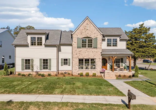 2nd image of 304 Bridge Ave, Murfreesboro, TN 37129 | MLS# 3213529