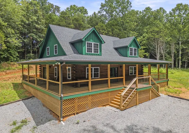 Photo 3 of Single family home for sale at 1068 Carl Perry Rd, Ashland City, TN 37015 | MLS# 3191295 | Listing updated on 2026-08-18