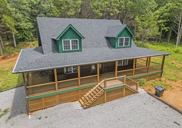 Photo 3 of Single family home for sale at 1068 Carl Perry Rd, Ashland City, TN 37015 | MLS# 3191295 | Listing updated on 2026-08-18