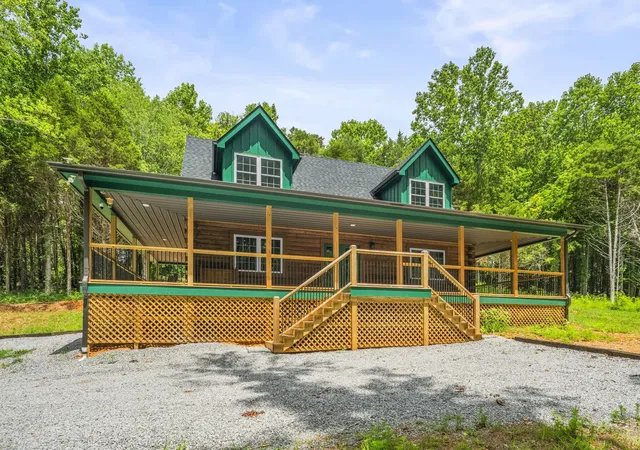 Photo 4 of Single family home for sale at 1068 Carl Perry Rd, Ashland City, TN 37015 | MLS# 3191295 | Listing updated on 2026-08-18