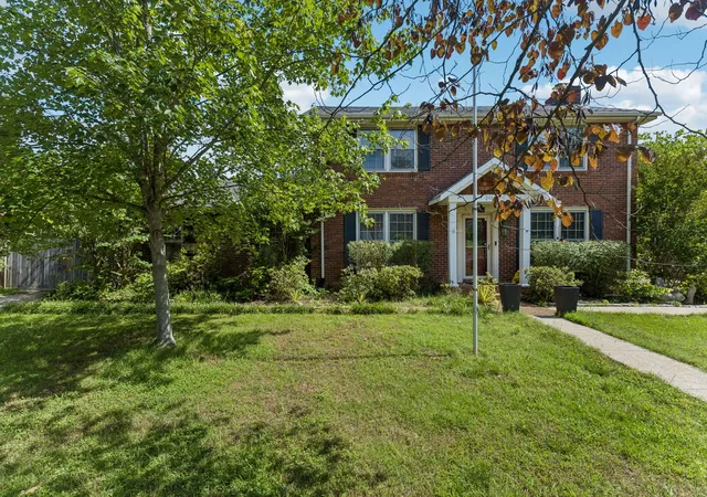 Photo 3 of Single family home for sale at 2916 Starboard Dr, Nashville, TN 37217 | MLS# 3195469 | Listing updated on 2026-09-13