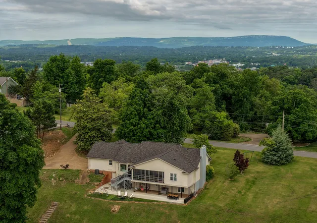 3rd image of 908 Harris Lane, Chattanooga, TN 37412 | MLS# 3191639