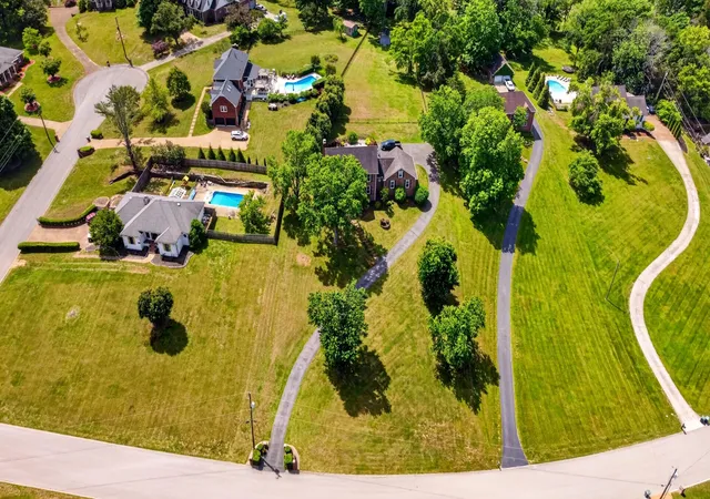 3rd image of 1103 Gleaves Glen Dr, Mount Juliet, TN 37122 | MLS# 3193751