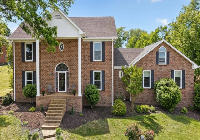 2nd image of 1103 Gleaves Glen Dr, Mount Juliet, TN 37122 | MLS# 3193751
