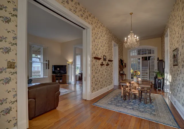Photo 2 of Single family home for sale at 305 4th Avenue S, Franklin, TN 37064 | MLS# 3205274 | Listing updated on 2026-09-06