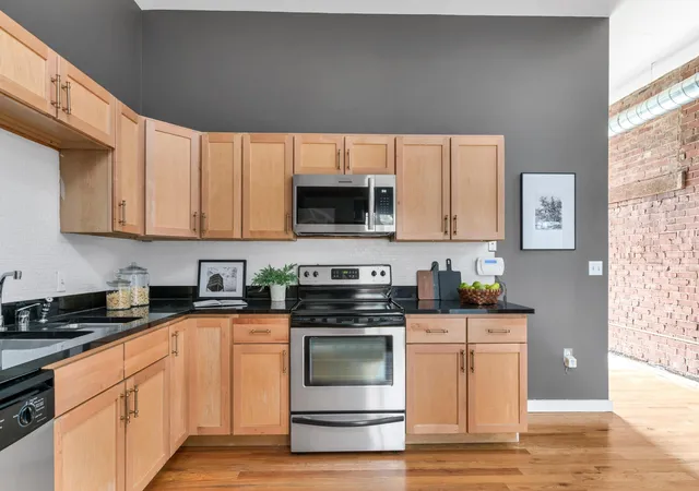 4th image of 1348 Rosa L Parks Blvd, Nashville, TN 37208 | MLS# 3208188