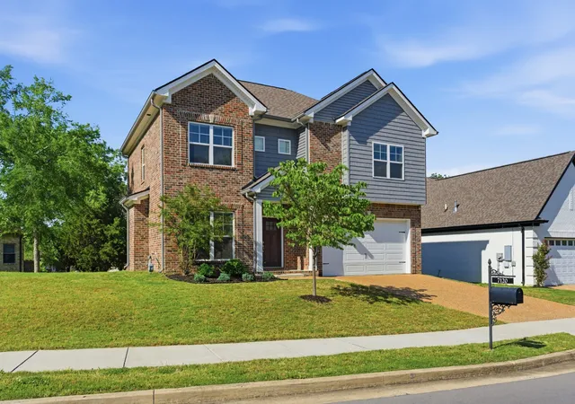 Photo 2 of Single family home for sale at 7120 Silverwood Trl, Hermitage, TN 37076 | MLS# 3200752 | Listing updated on 2026-10-01